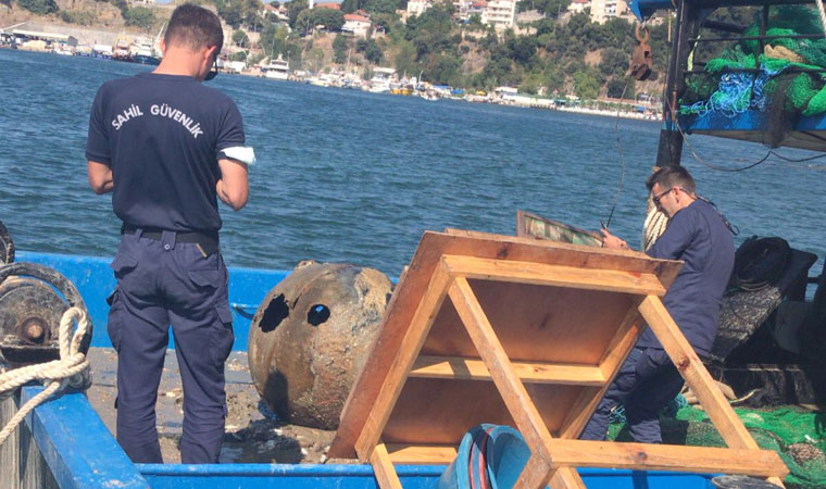 İstanbul Boğazı'ndan mayın çıkarıldı