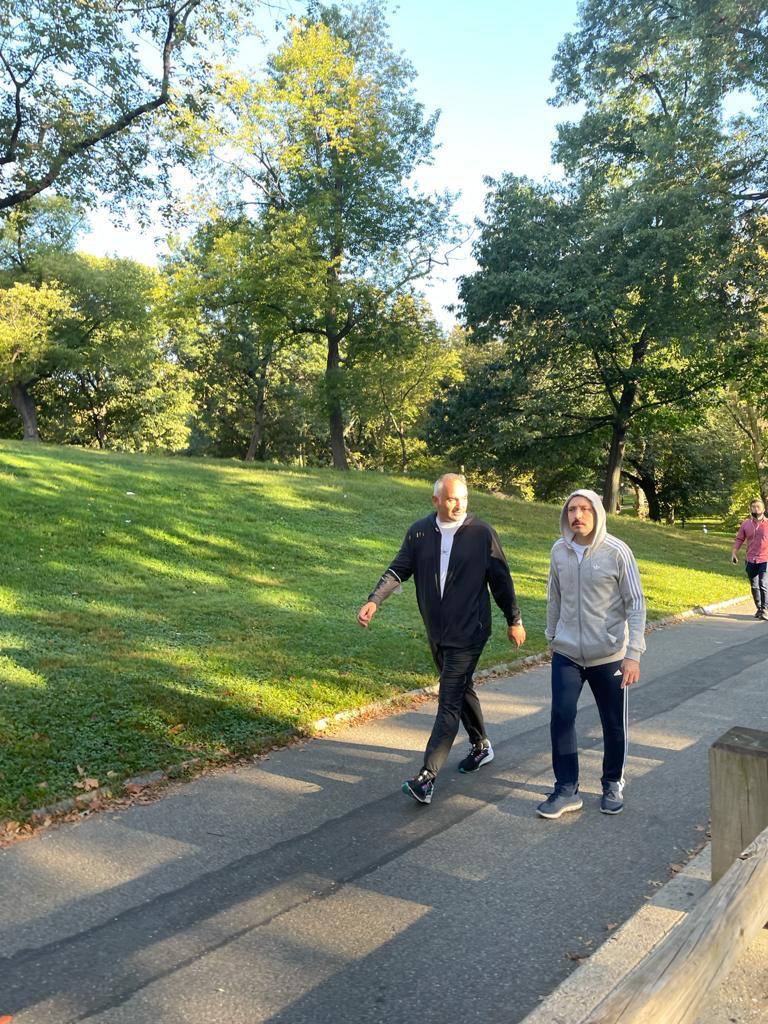 Bakan Ersoy ve Bakan Muş, Central Park'ta yürüyüşü yaptı