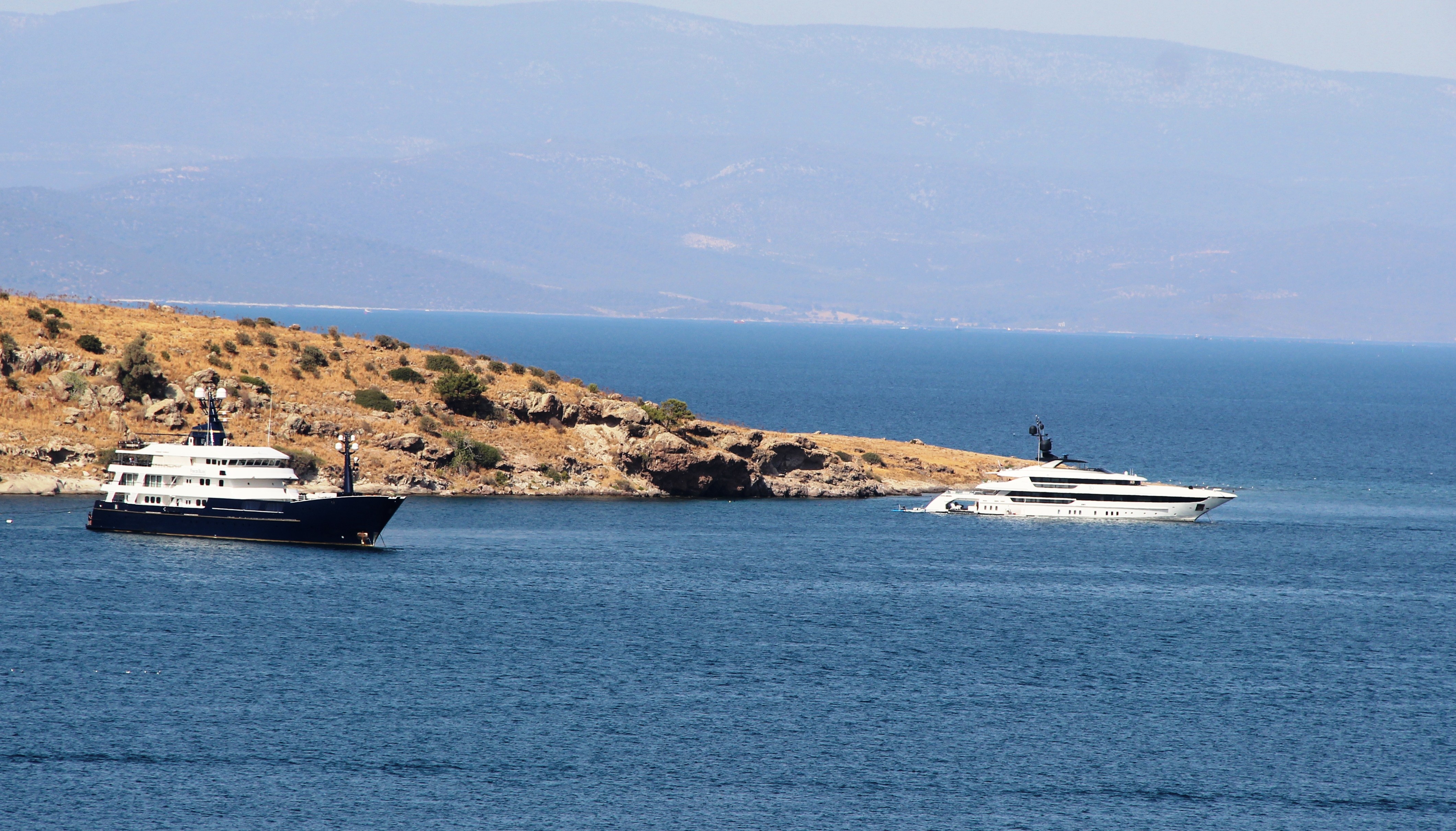 400 milyon dolarlık yatıyla 90 gündür Bodrum'da