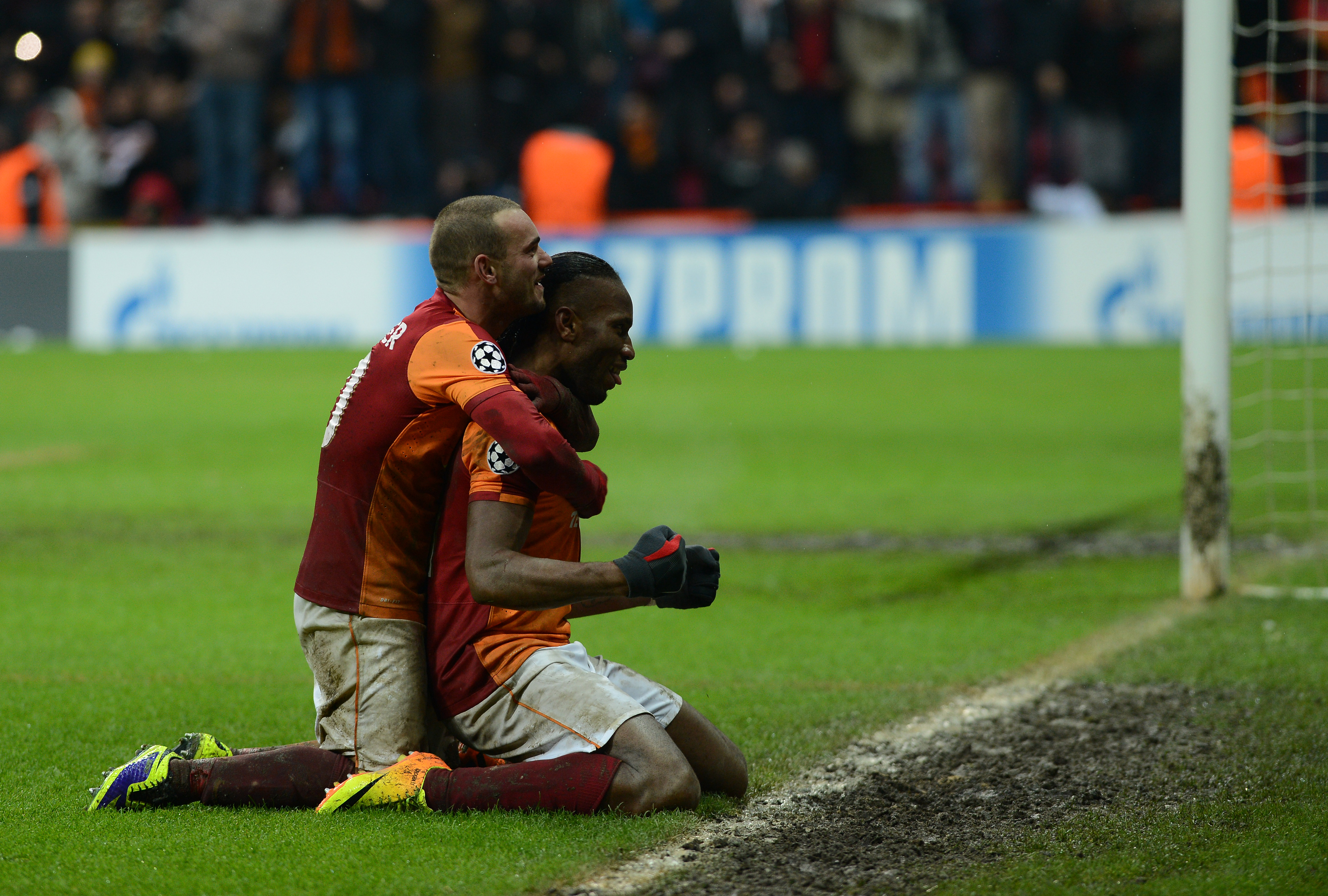 Manchester United'lı Alex Telles'ten Didier Drogba anısı