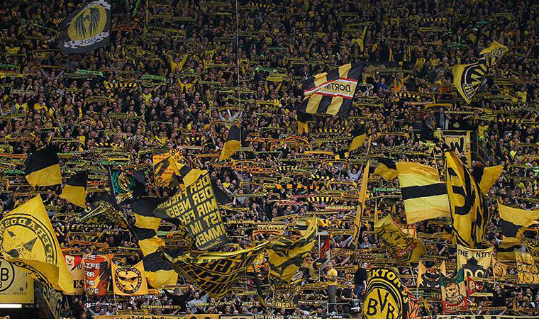 Borussia Dortmund, tepki gören alternatif formasında değişikliğe gidiyor