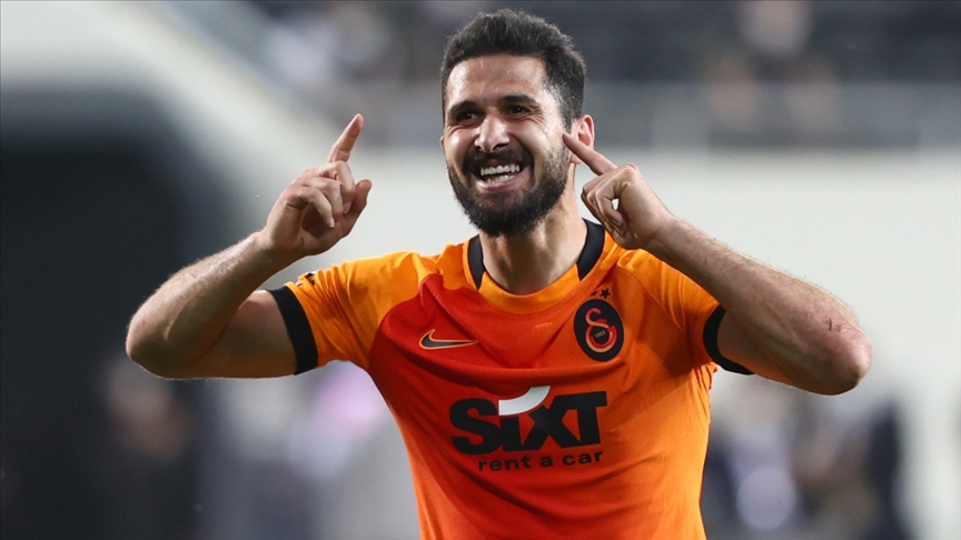 Galatasaray'da Emre Akbaba, Alanyaspor'a transfer oluyor