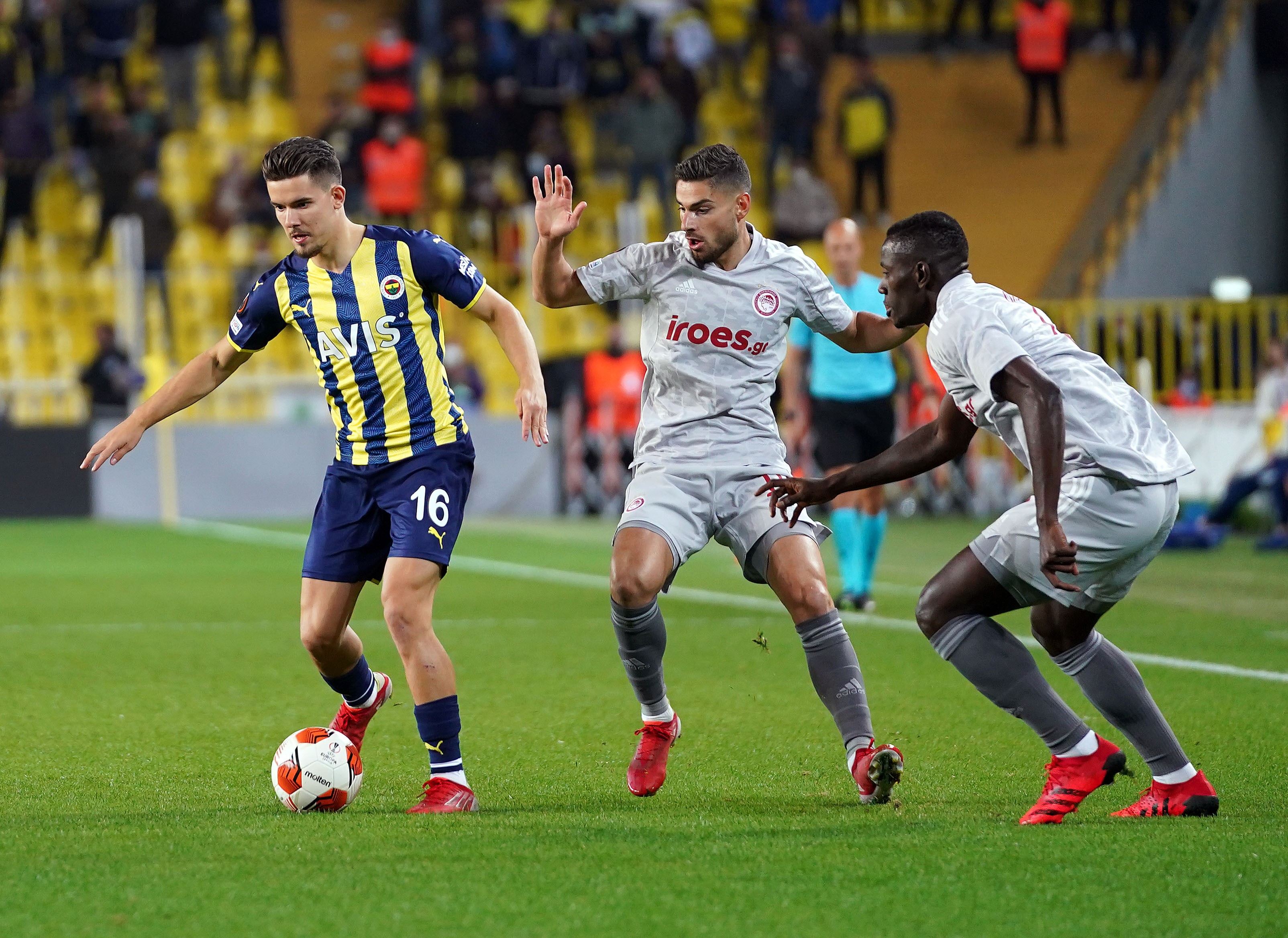 Ülker Stadı'nda kazanan Olympiakos oluyor! Fenerbahçe 0-3 Olympiakos