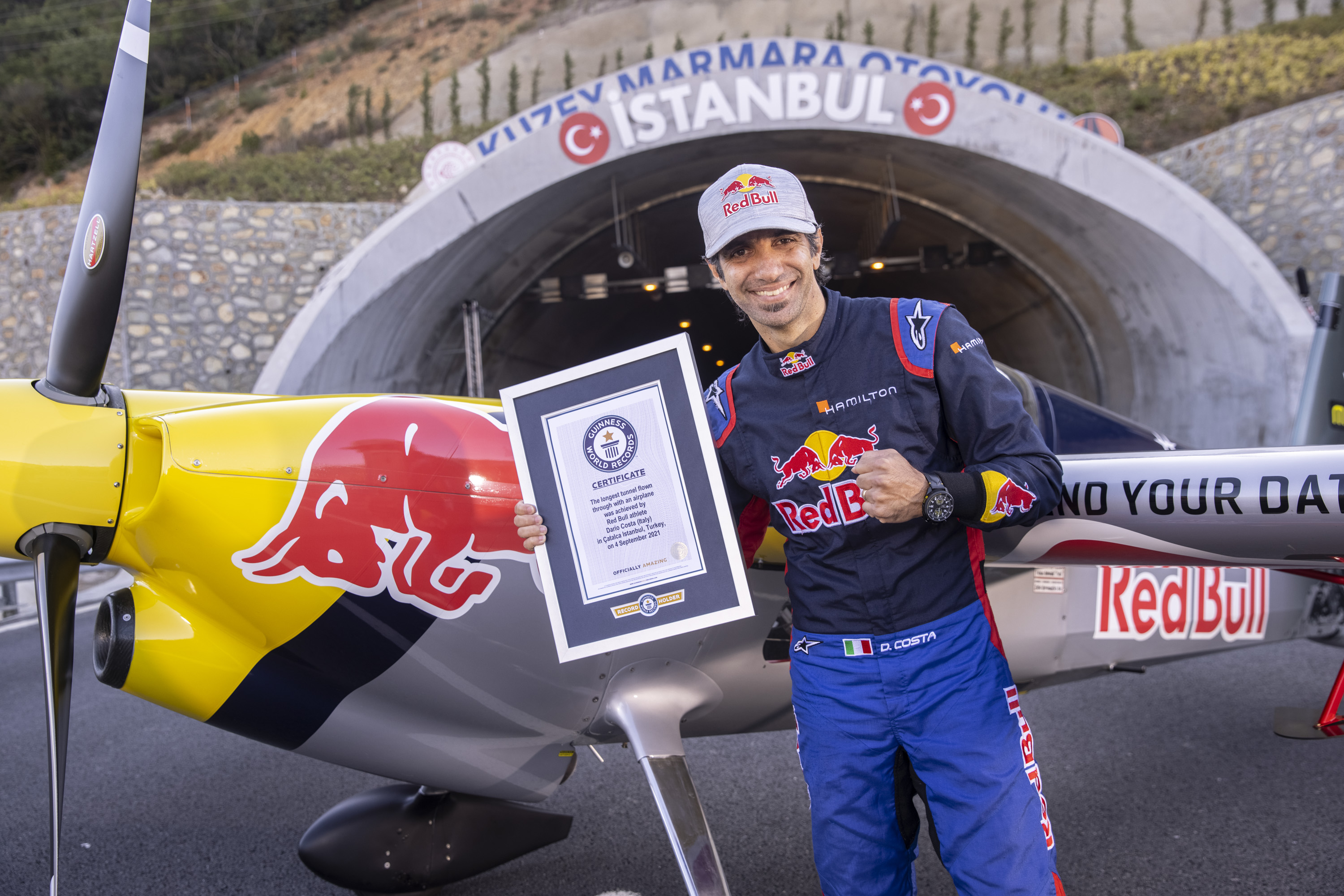 Red Bull sporcusu Dario Costa'nın tünel geçişi Guinness Rekorlar Kitabı’na girdi