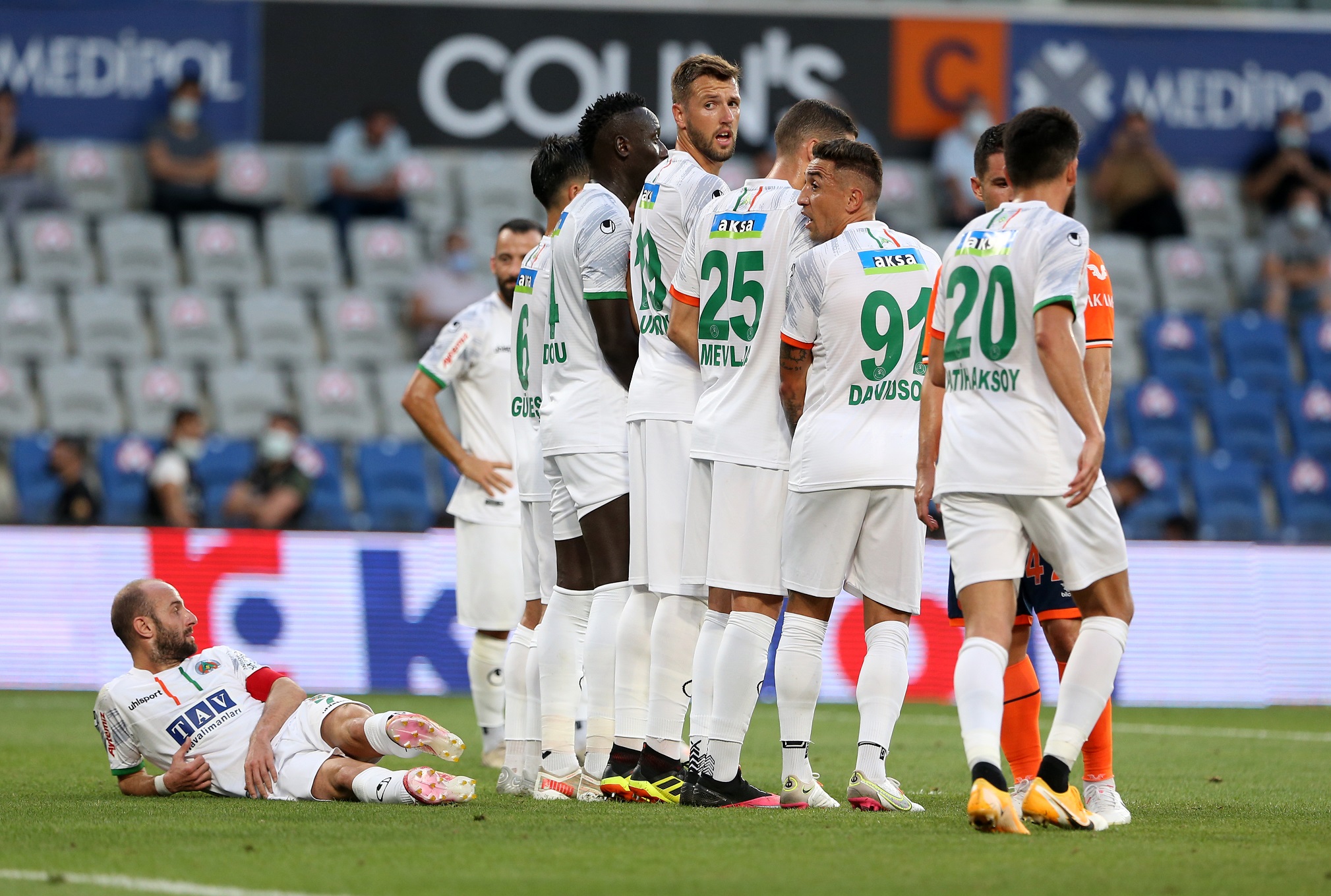 Aytemiz Alanyaspor ile Kenan Koçak anlaşamadı