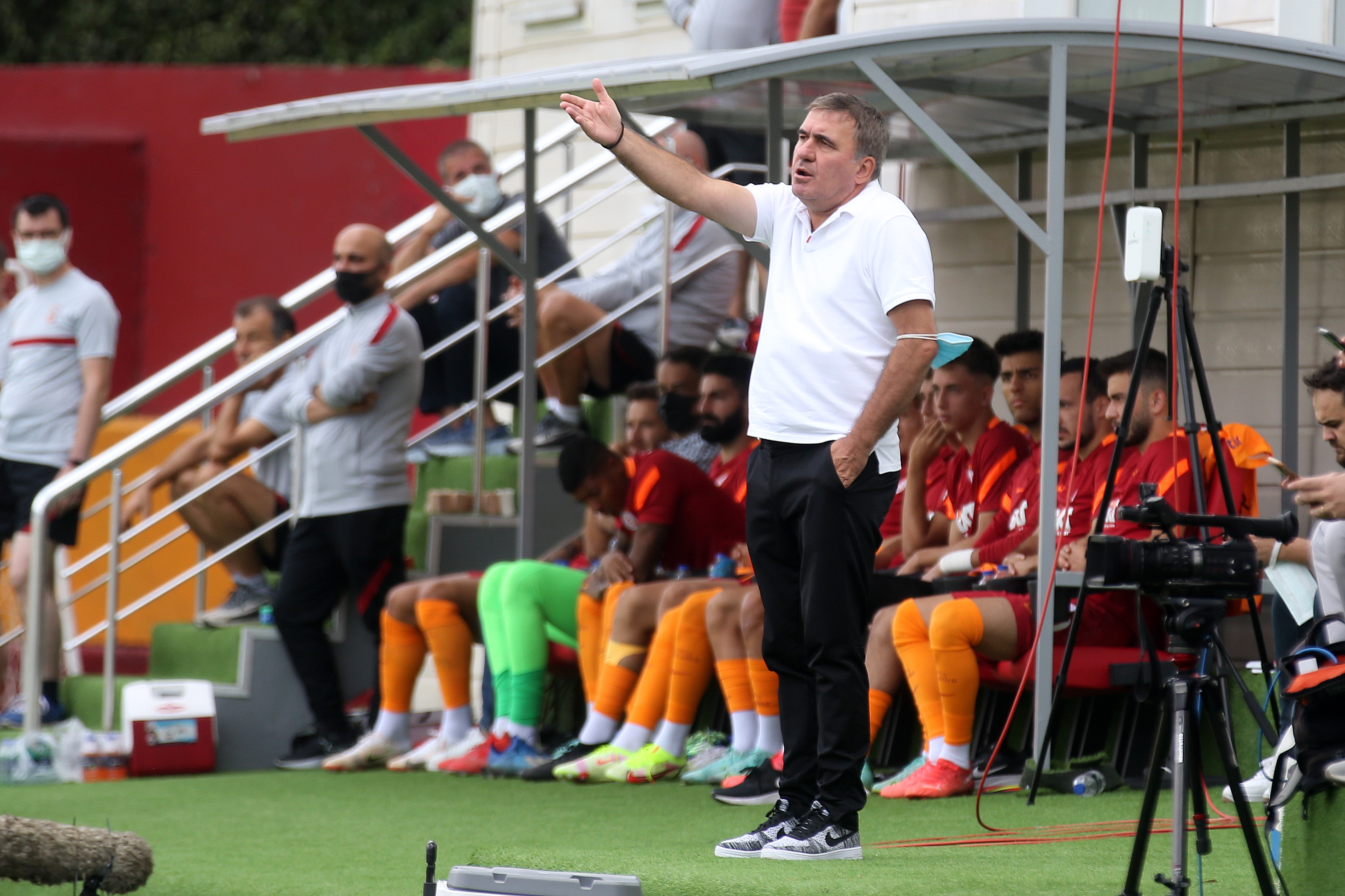 Georghe Hagi, 'Hagi mi Alex mi' sorusuna yanıt verdi