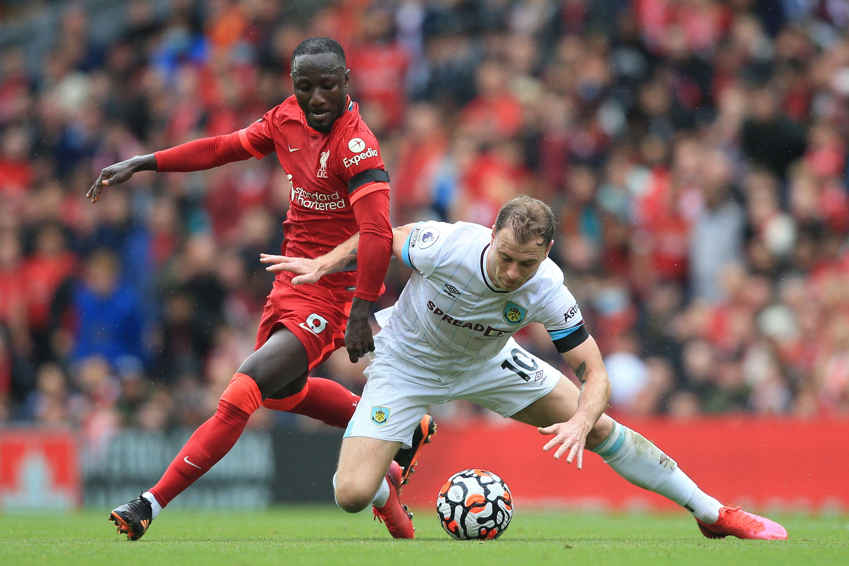 Liverpool'un yıldızlarından Naby Keita, ülkesi Gine'de mahsur kaldı