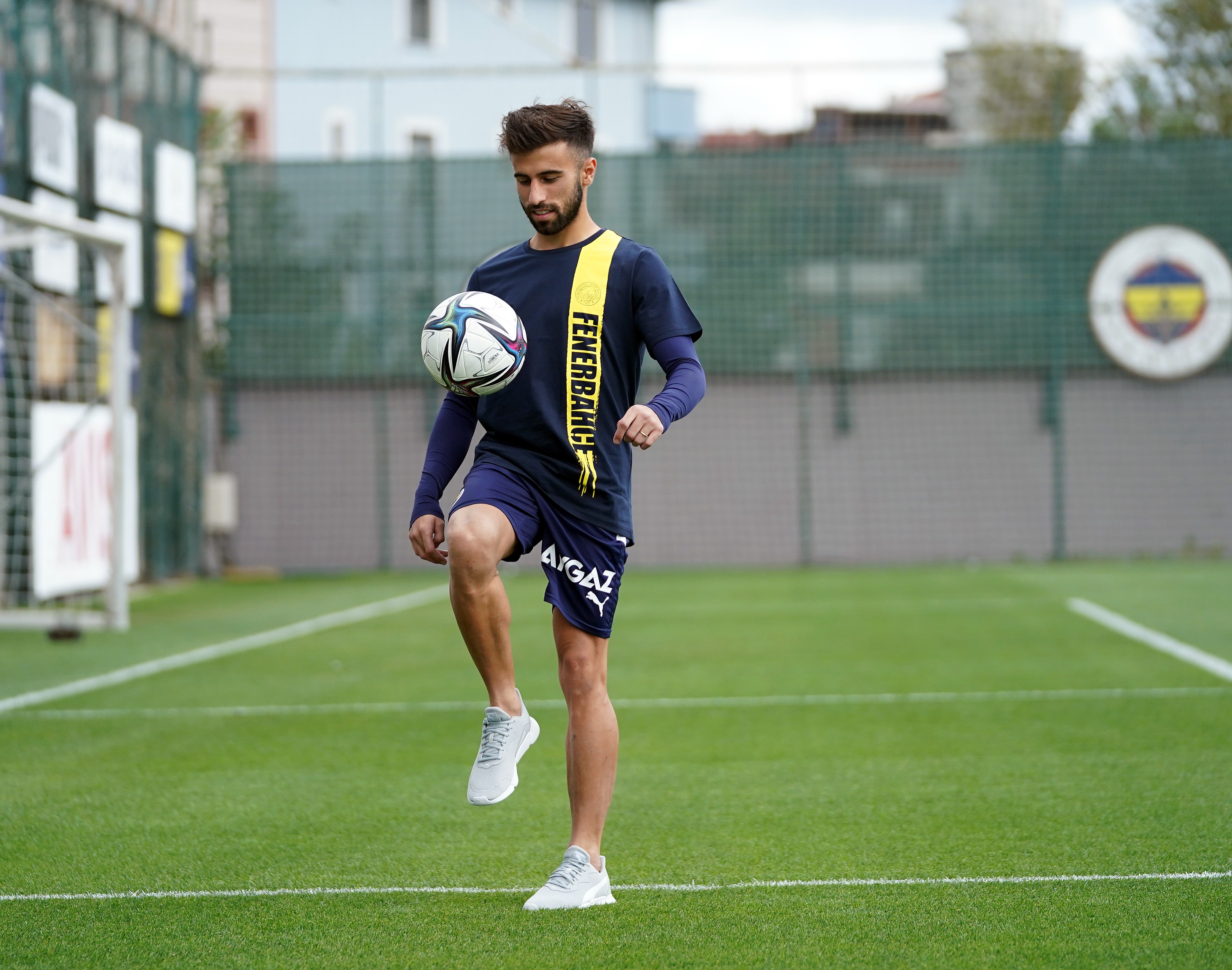 Diego Rossi'den 'Muslera' açıklaması: Bana Fenerbahçe'yi önerdi