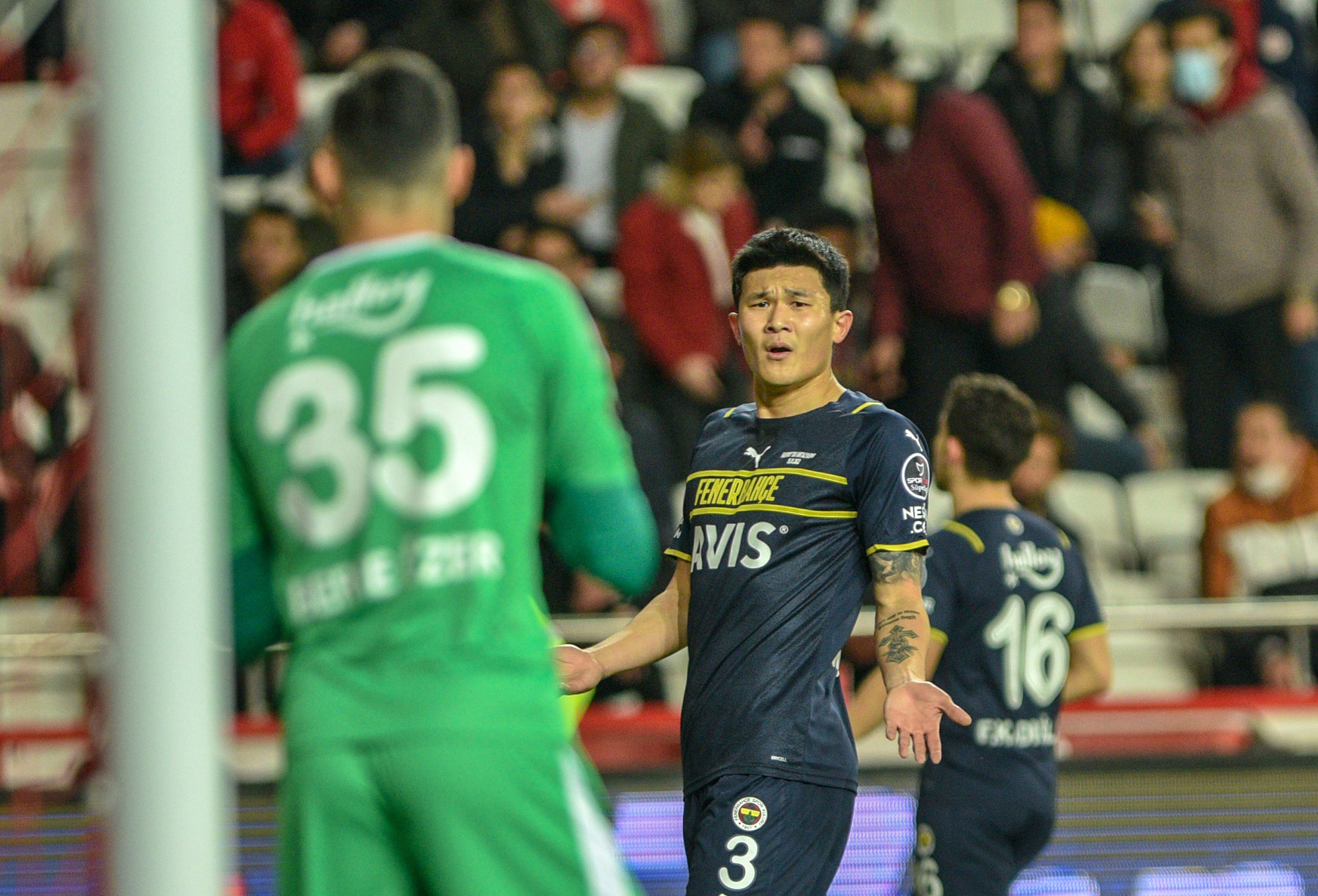 Fenerbahçe'nin deplasman galibiyeti hasreti sürüyor! Fraport TAV Antalyaspor 1-1 Fenerbahçe