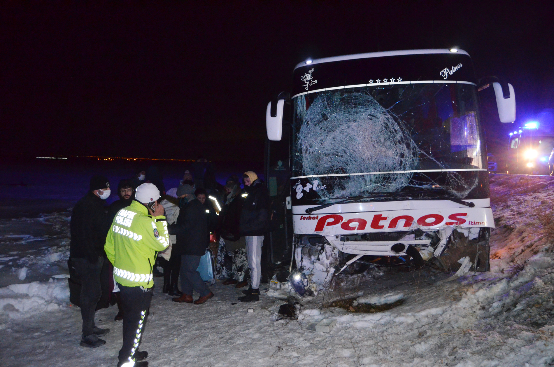 Aksaray’da yolcu otobüsü şarampole düştü: 4 yaralı