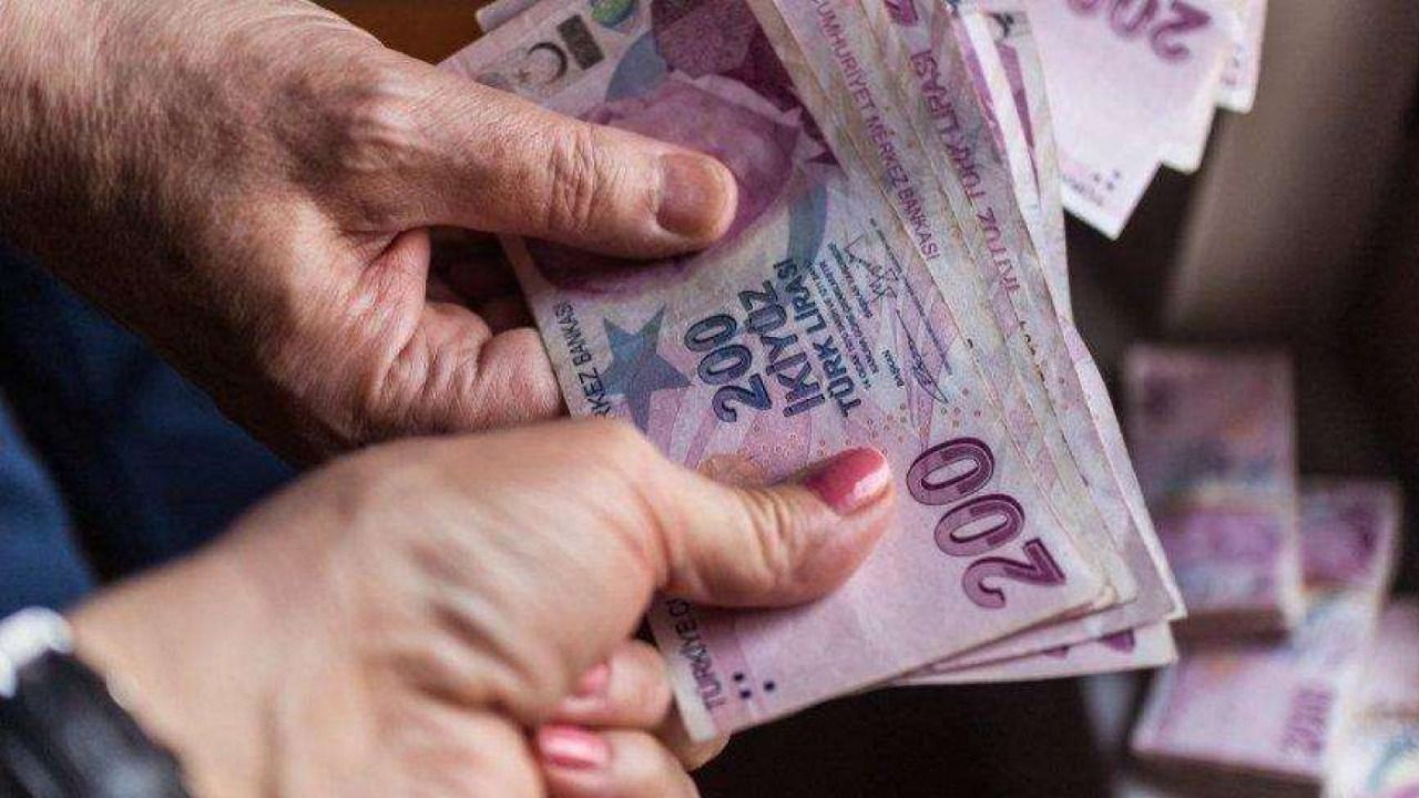 Son anket paylaşıldı: Hükümet emeklileri kaybetti!