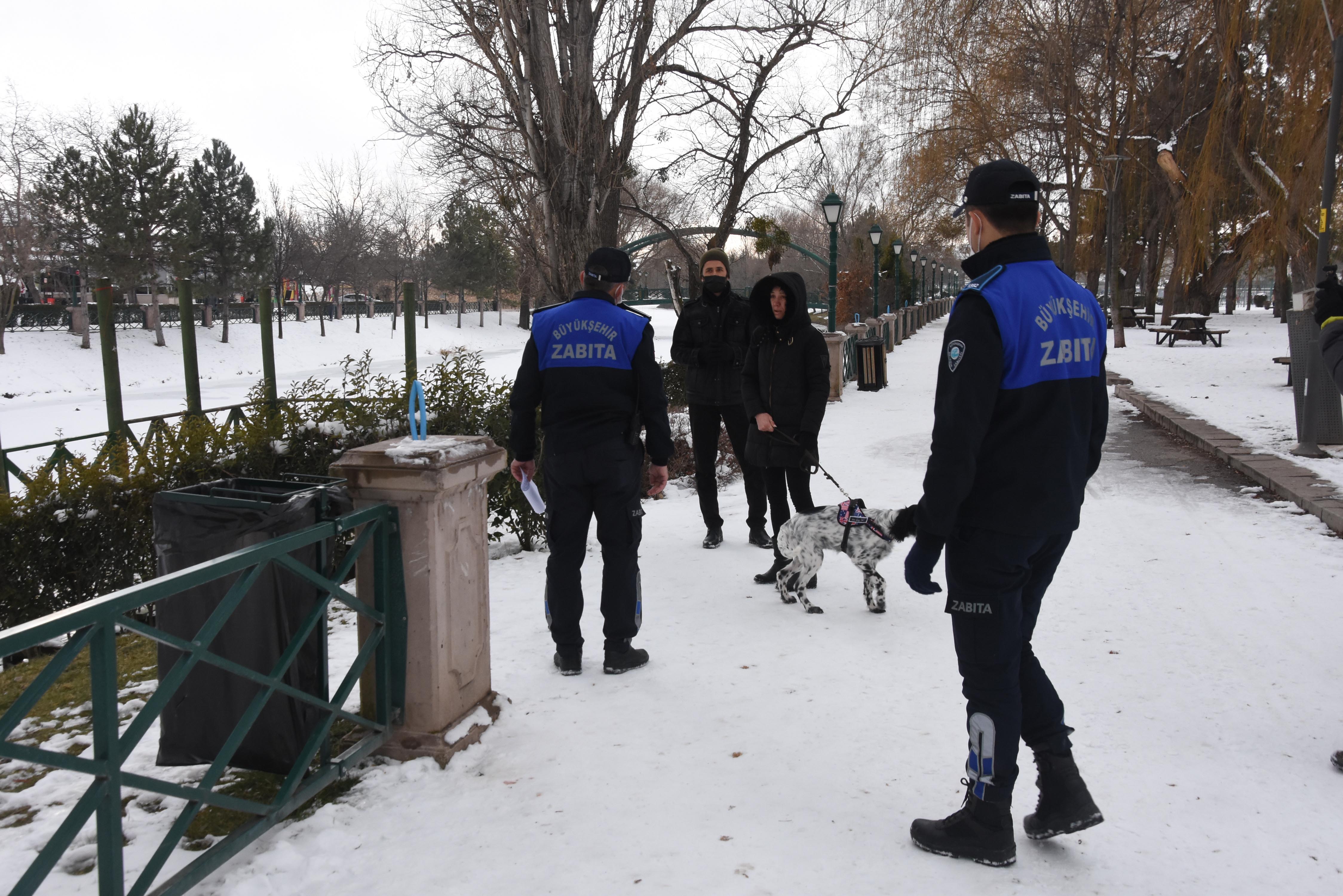 Eskişehir Porsuk Çayı'nda 'buz' alarmı