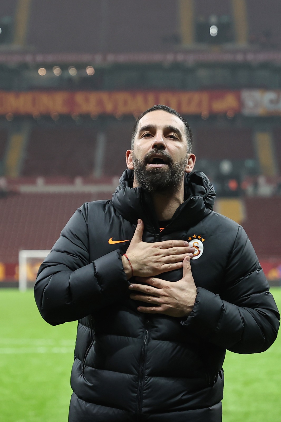 Arda Turan, taraftardan özür diledi