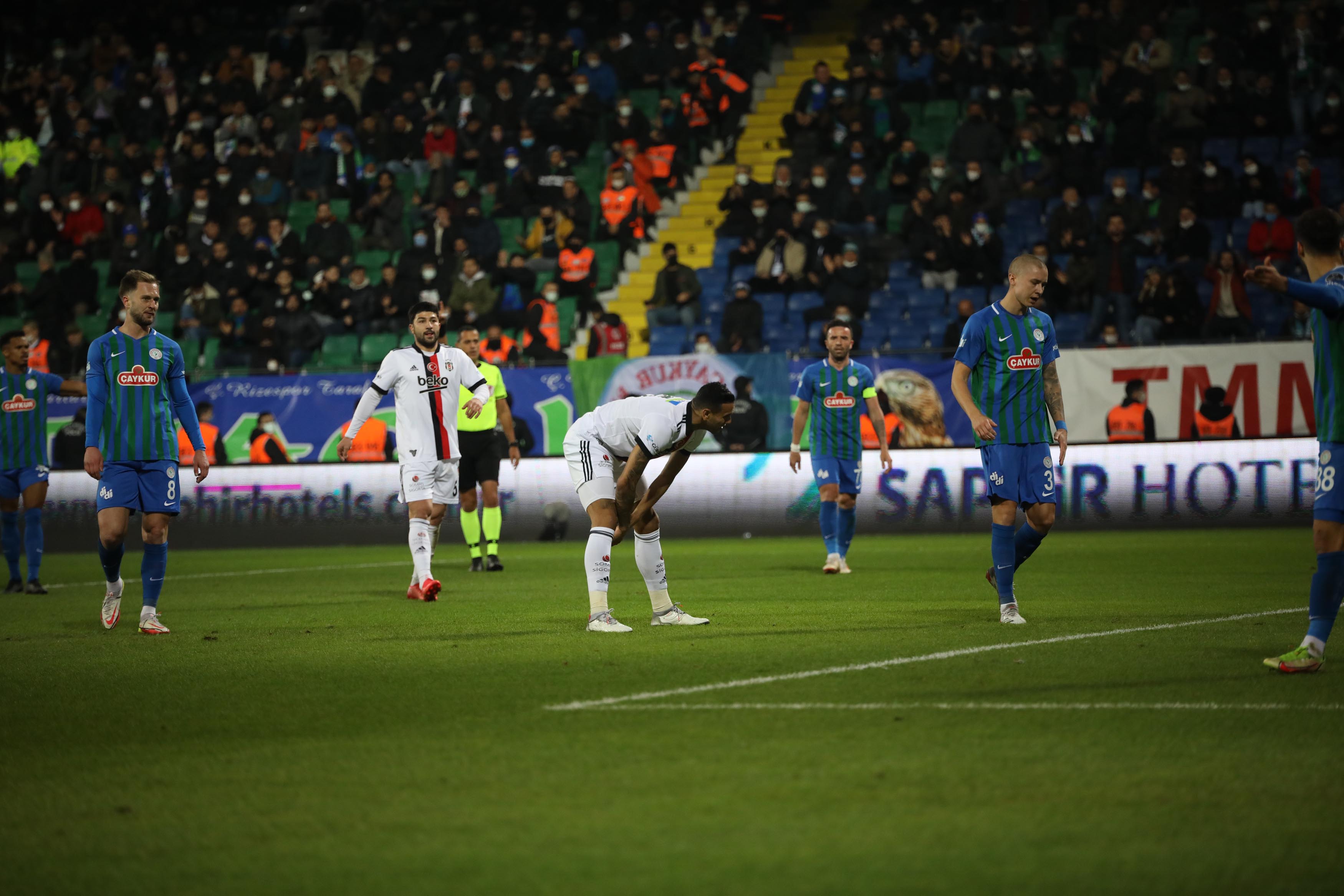 Rizespor ile Beşiktaş yenişemedi! Çaykur Rizespor 2-2 Beşiktaş