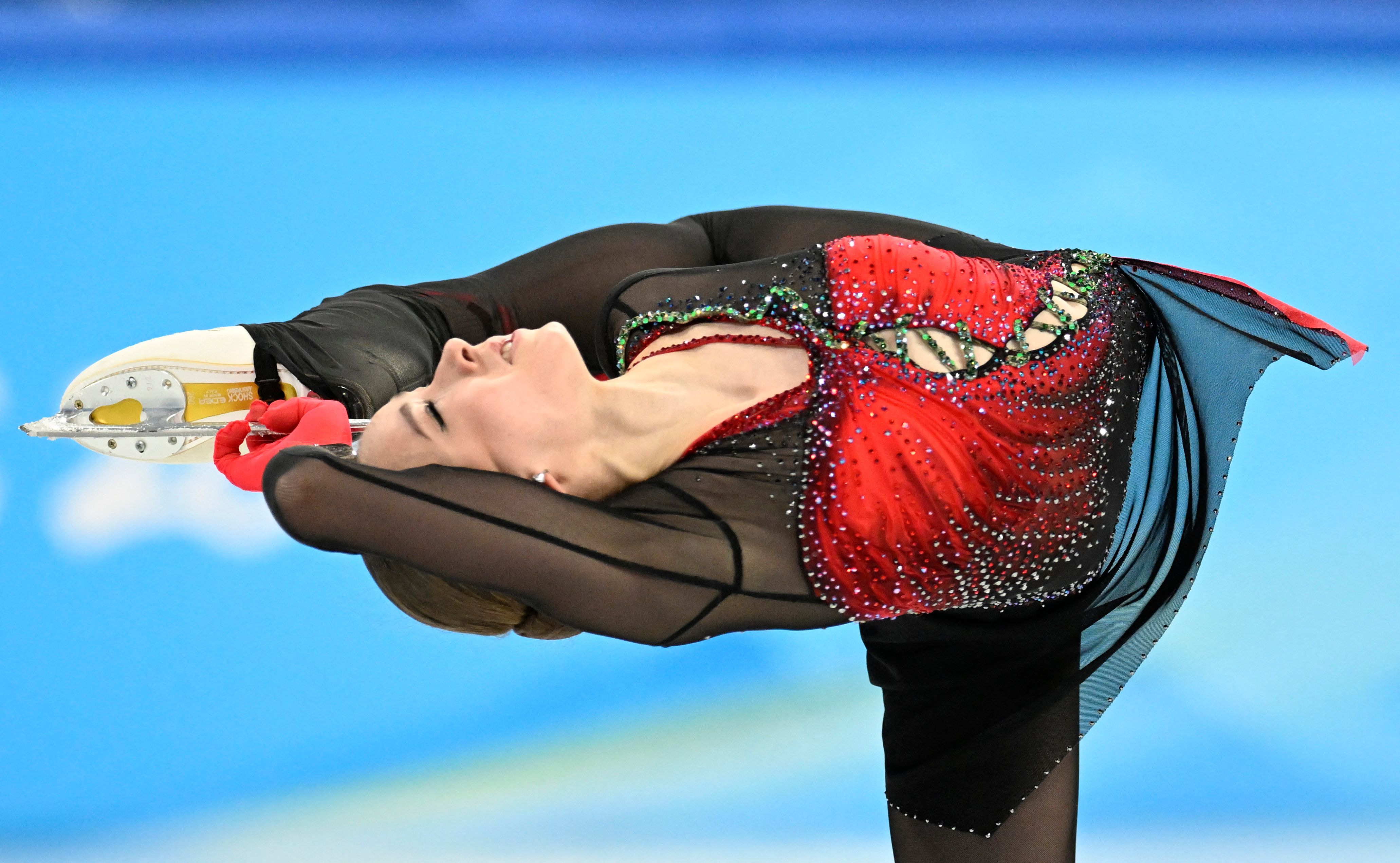 Pekin Kış Olimpiyatları'nda şoke eden olay! Valieva tarih yazmıştı ama...