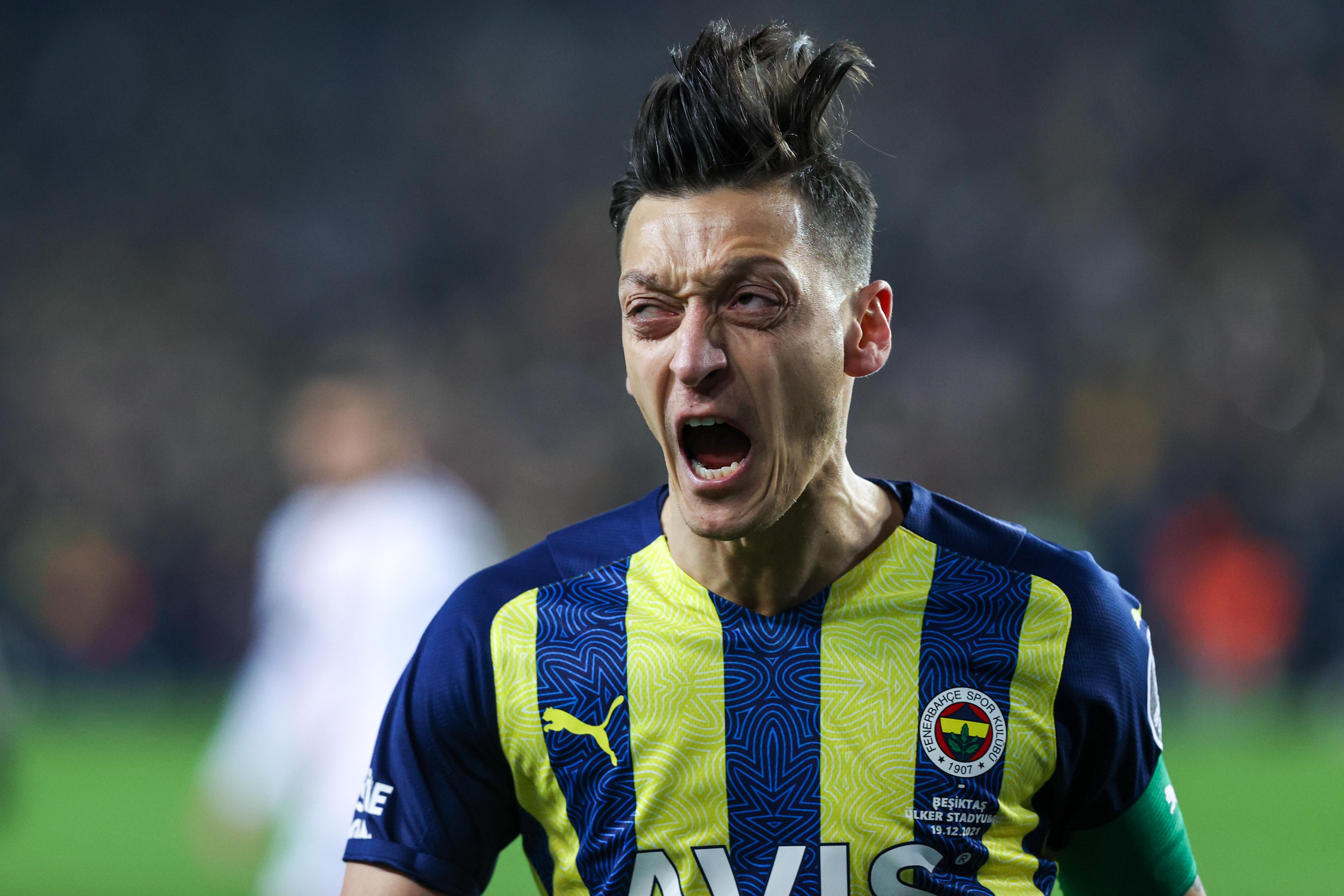 Serdar Ali Çelikler: Mesut Özil'in Fenerbahçe ile ilişkisi bitti