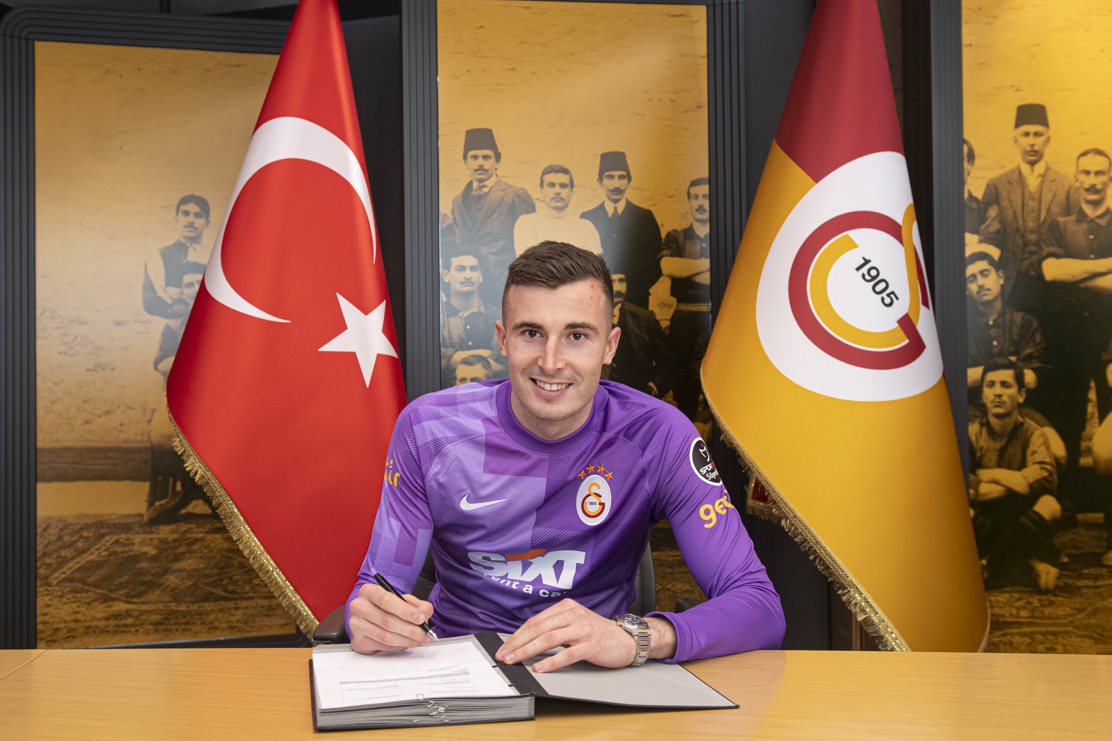 Galatasaray'ın yeni transferi Inaki Pena'dan geleceğiyle ilgili açıklama