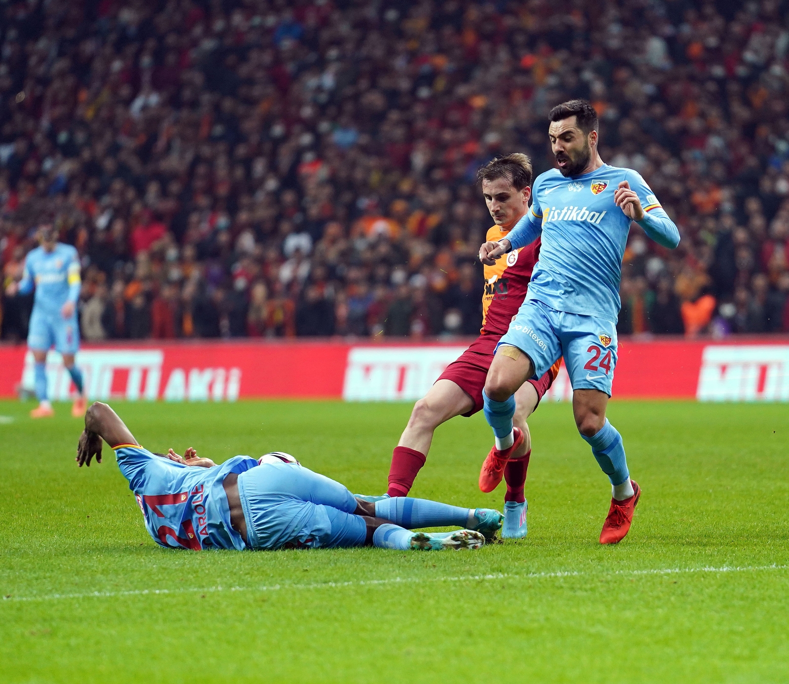 Galatasaray, evinde Kayserispor ile berabere kaldı! Galatasaray 1-1 Kayserispor