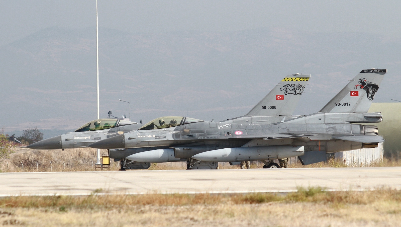 Türk F-16’ları Yunanistan’a gidiyor