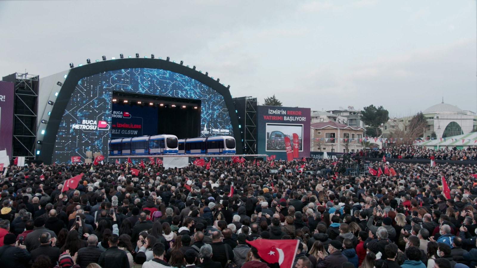 Buca Metrosu’nun temel atma töreni 'Metaverse' teknolojisi ile tarihe geçti