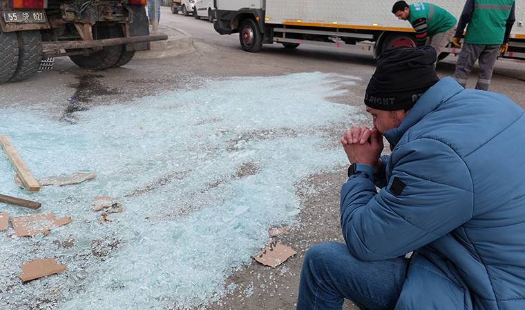 Servet değerinde camlar yola savruldu, gözyaşlarını tutamadı