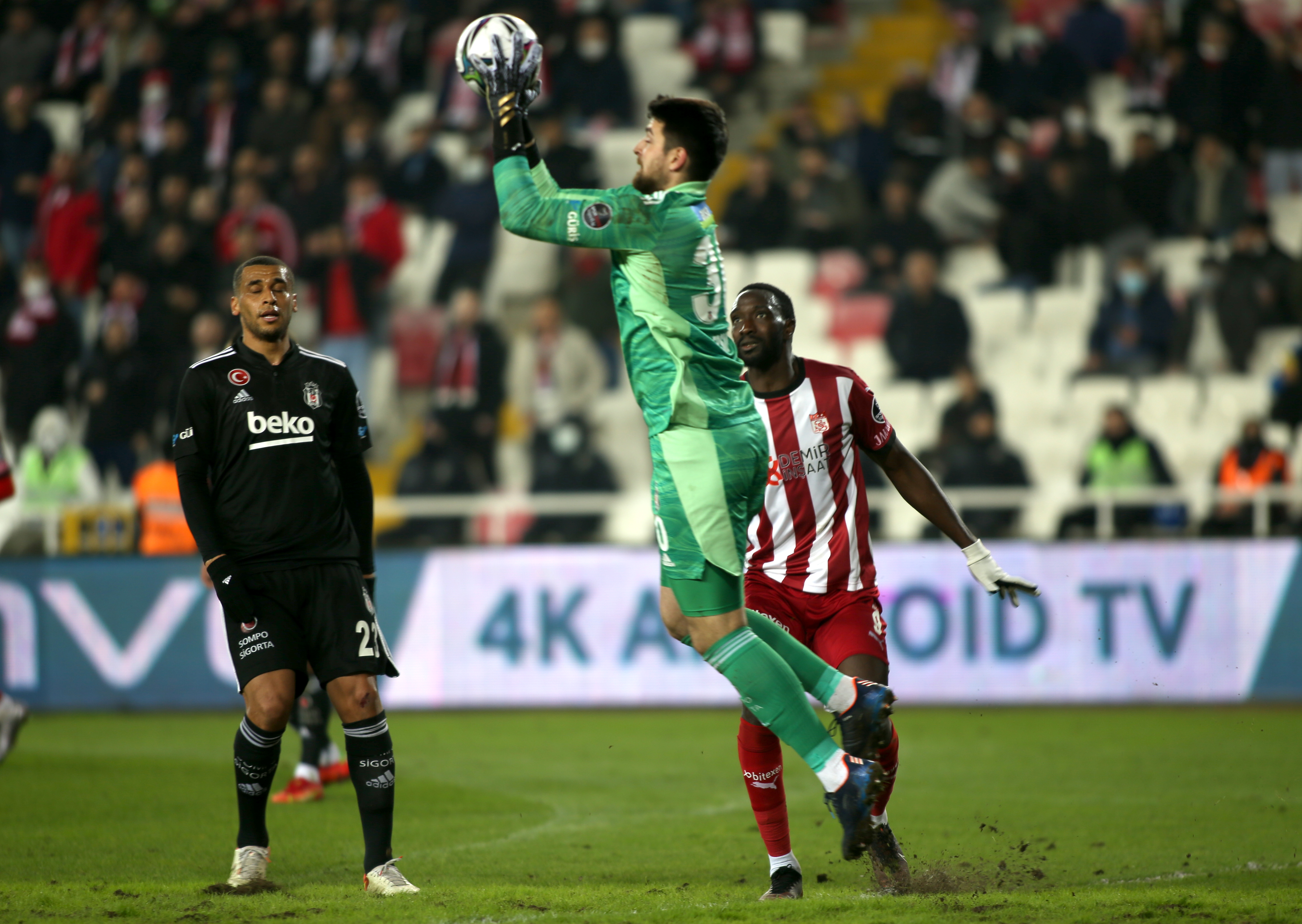 Sivas'ta 3 puan Beşiktaş'ın! Demir Grup Sivasspor 2-3 Beşiktaş