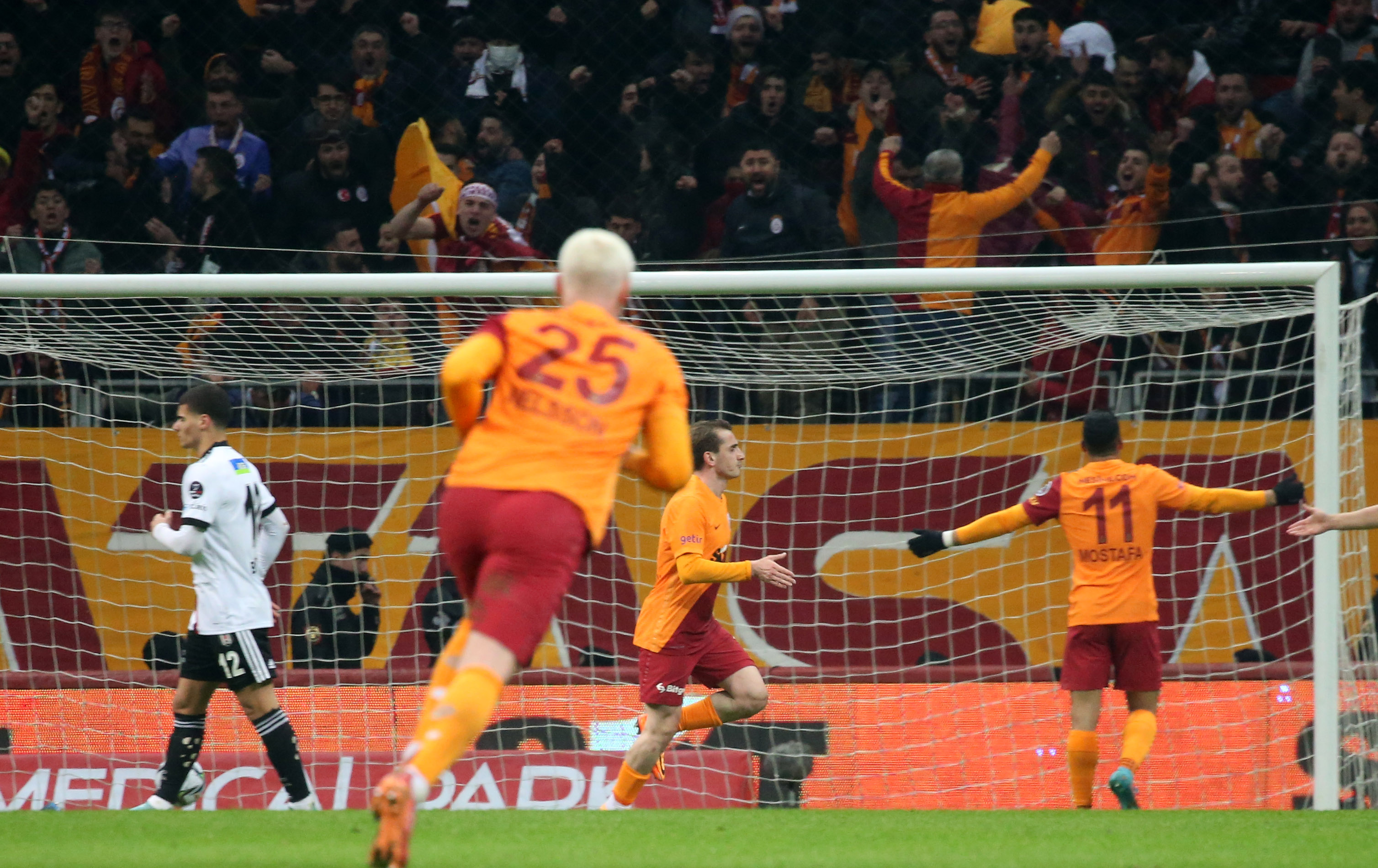 Galatasaray Kerem Aktürkoğlu ile 3 puanı aldı! Galatasaray 2-1 Beşiktaş