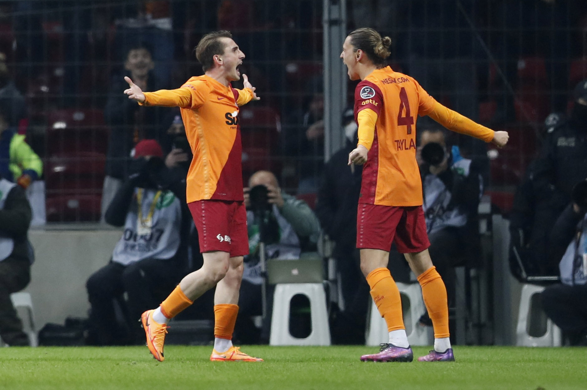 Galatasaray Kerem Aktürkoğlu ile 3 puanı aldı! Galatasaray 2-1 Beşiktaş