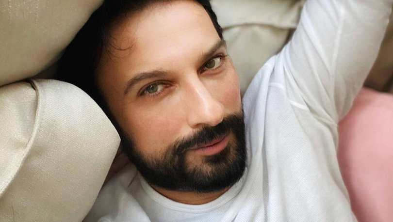 Megastar zamana meydan okuyor: İşte unutulmayan 10 Tarkan şarkısı