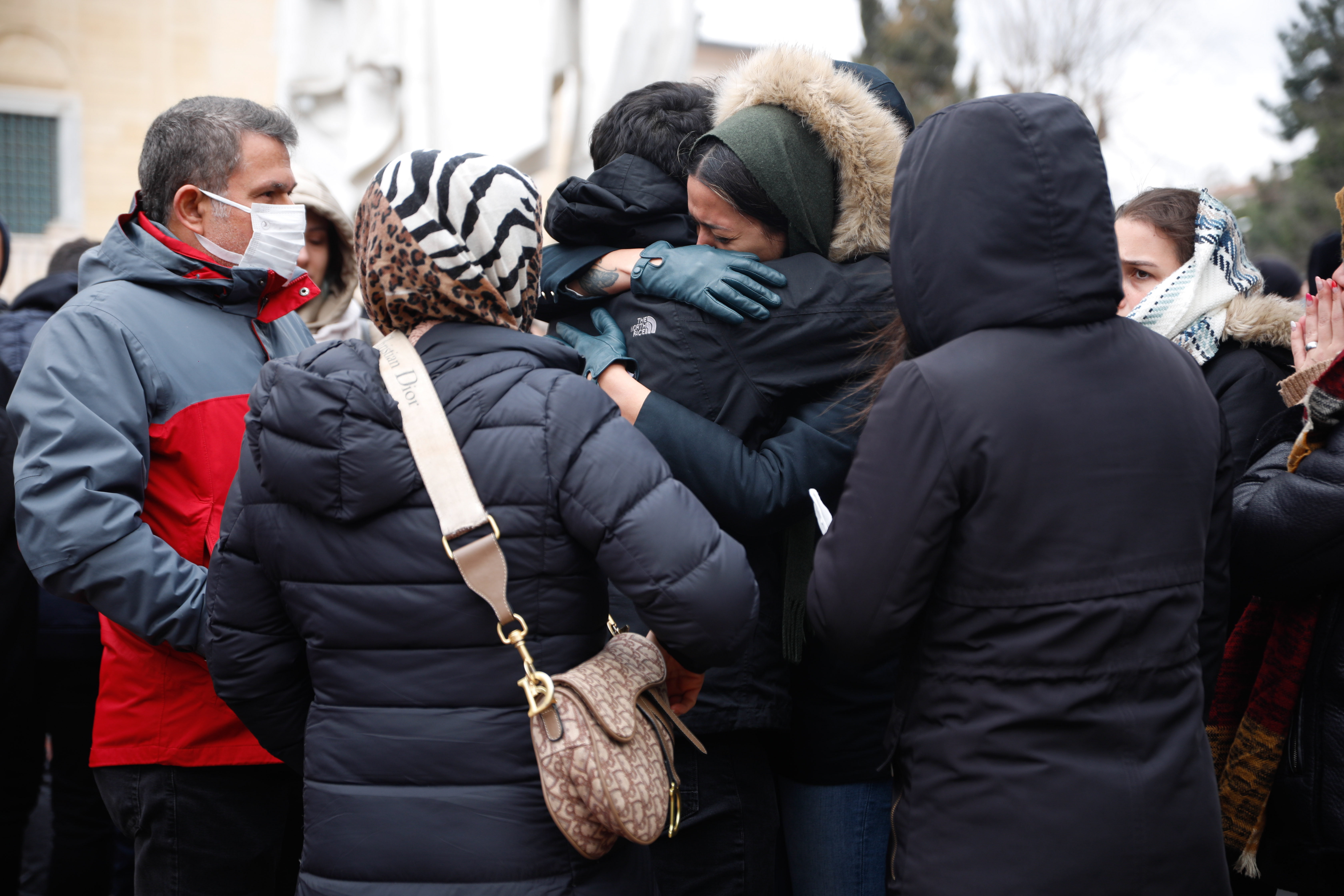 Bakırköy'de cinayete kurban giden Yağmur Sönmez son yolculuğuna uğurlandı