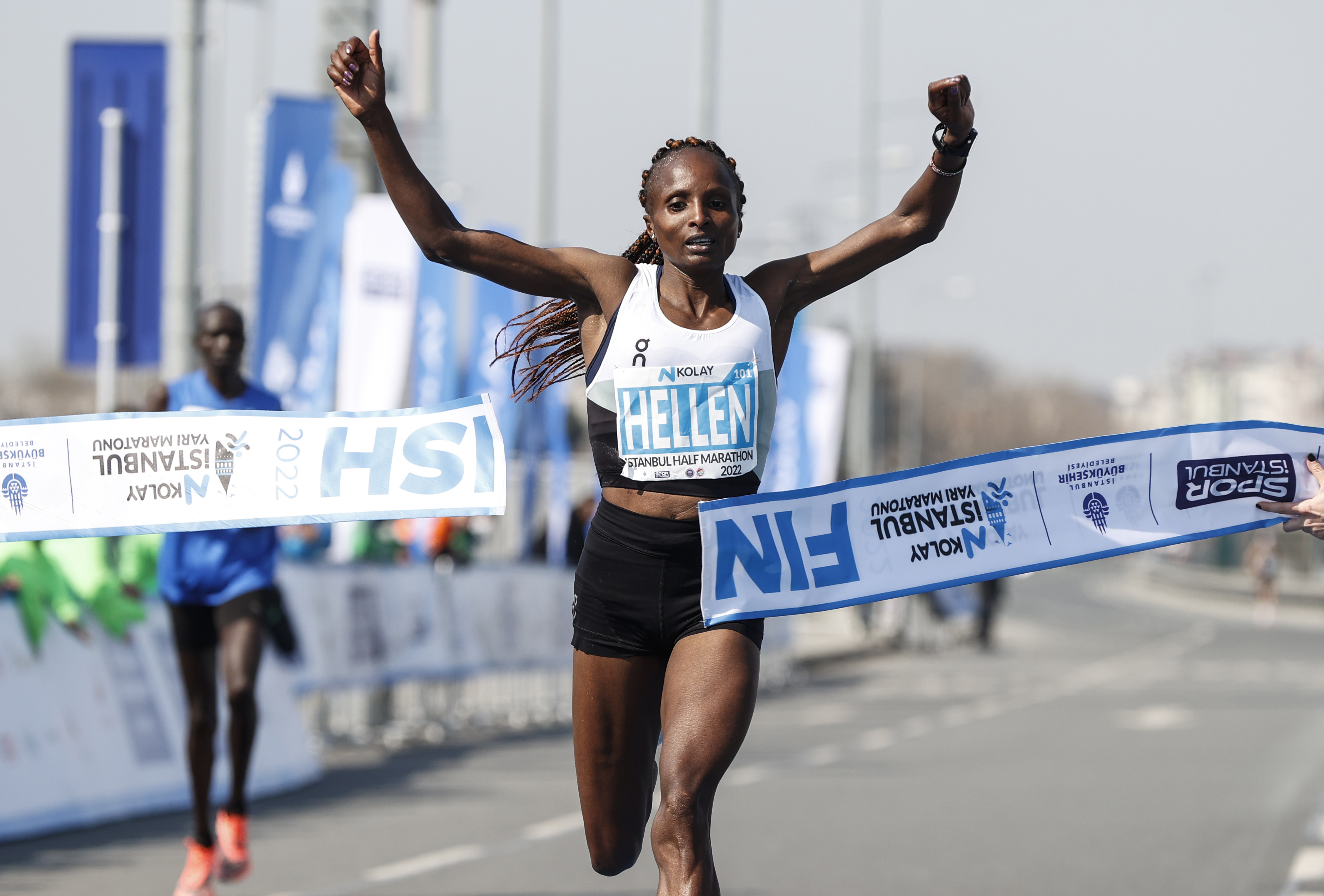 N Kolay 17. İstanbul Yarı Maratonu koşuldu