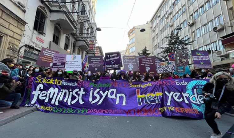 İstanbul Sözleşmesi'nden sonra Türkiye'de kadınları ne koruyor? Uzmanına sorduk