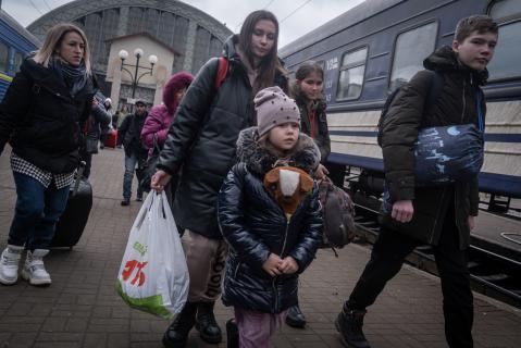 Ukrayna'da tren istasyonlarından acı dolu görüntüler