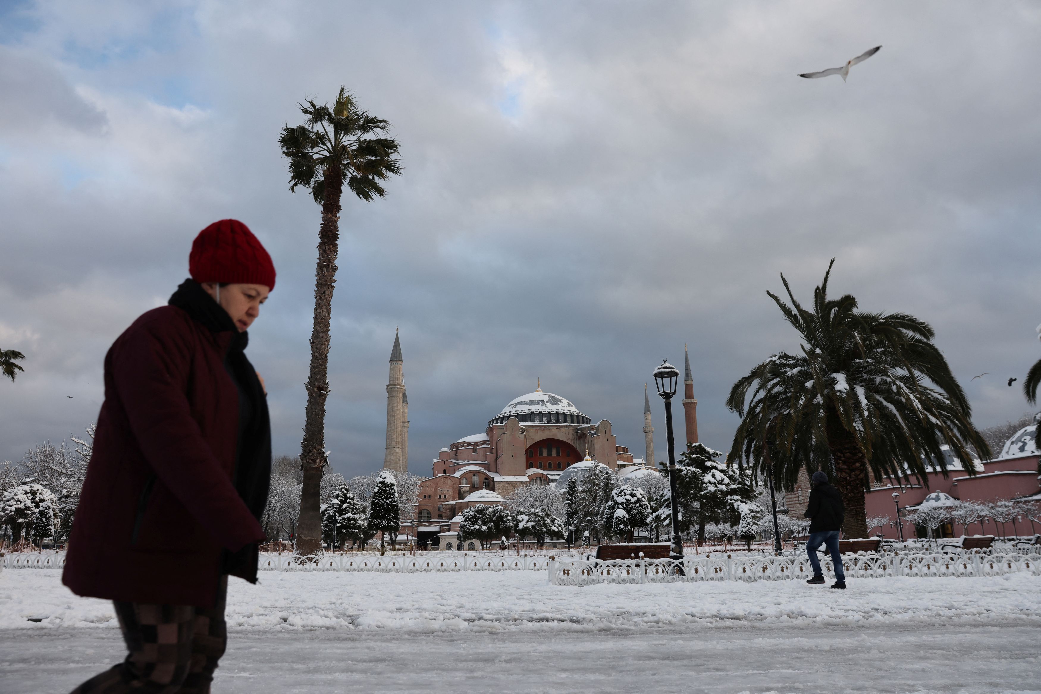 İstanbul kar yağışını bekliyor: Uyarılar art arda... 20 santimetreyi bulacak