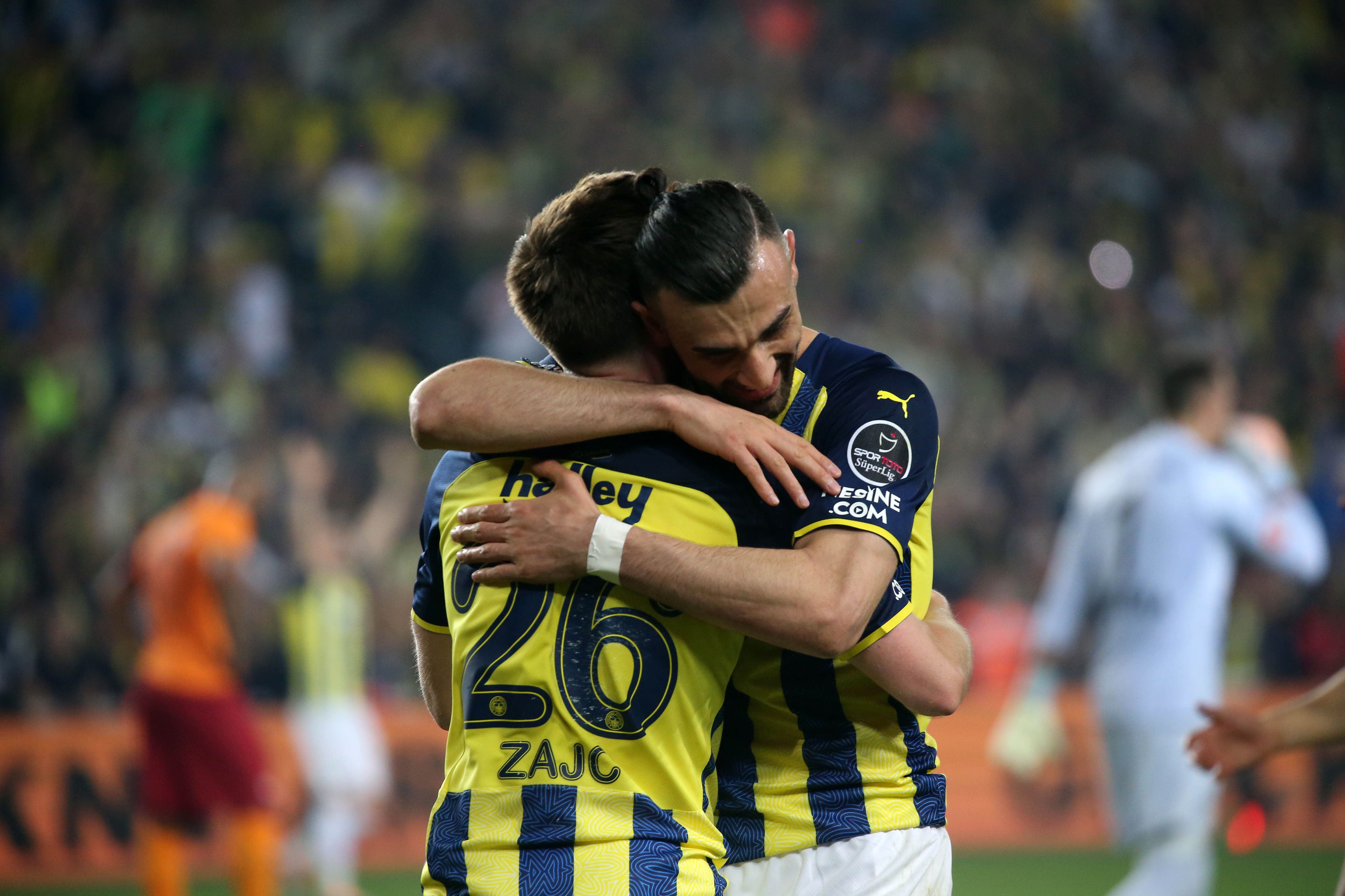 Derbide gülen taraf Fenerbahçe! Fenerbahçe 2-0 Galatasaray