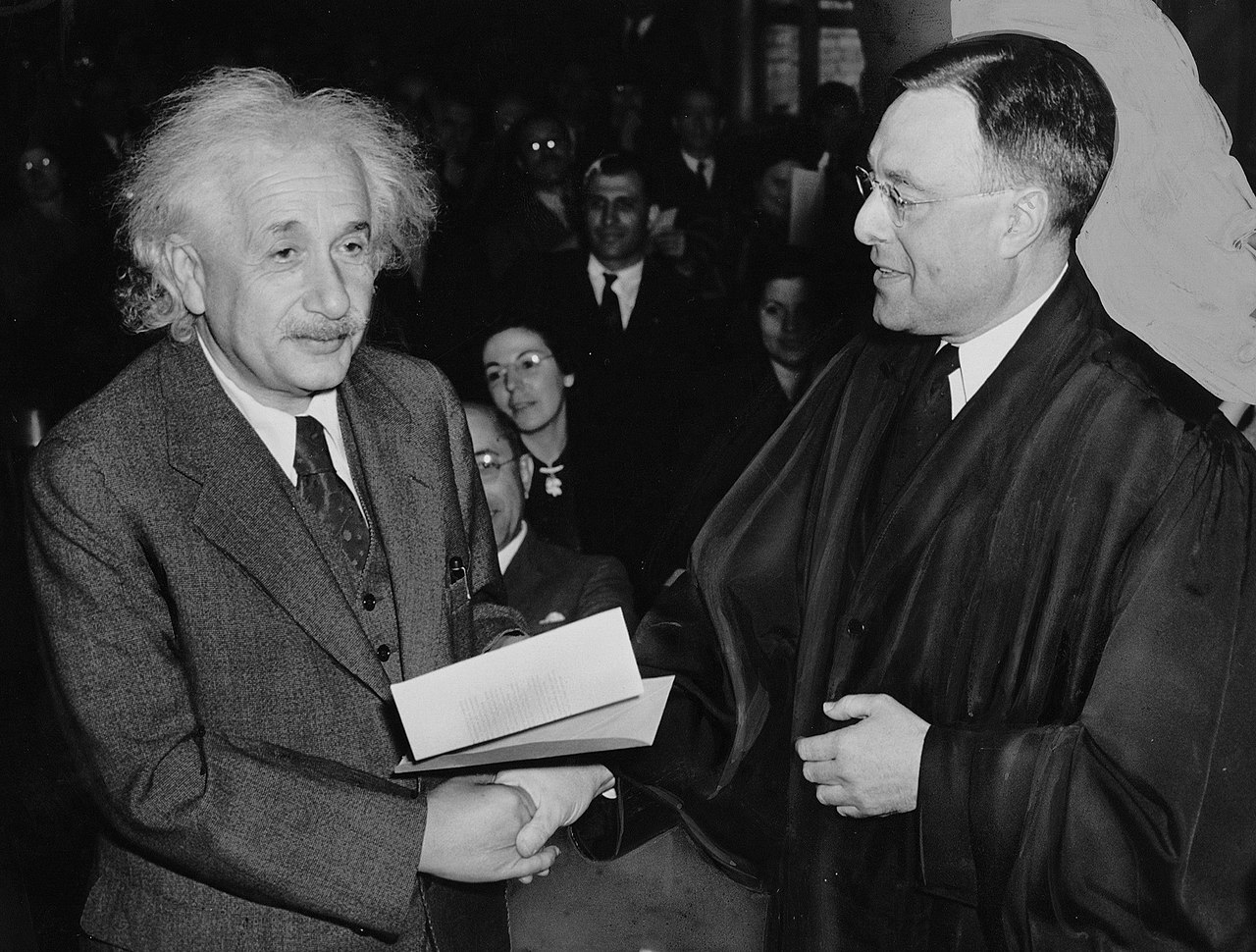 İzafiyet Teorisi'nin doğum gününde Einstein'ın tüm teorileri...