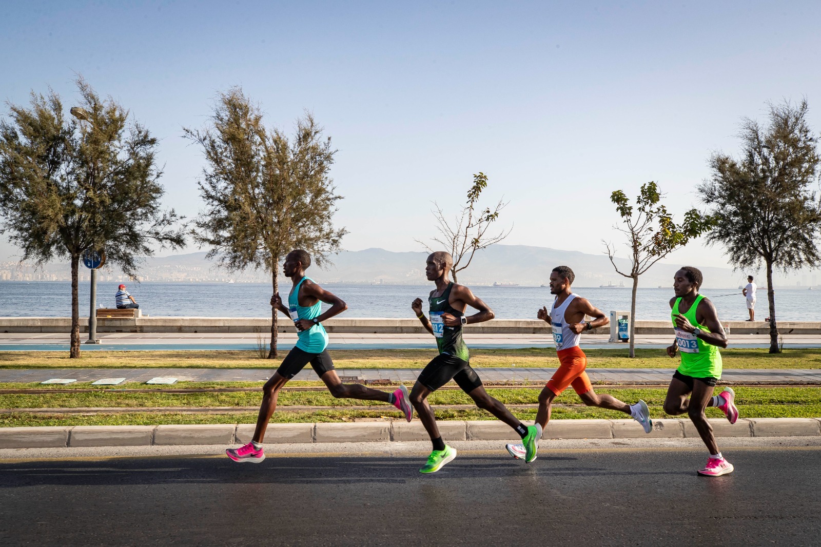 Dünyaca ünlü atletler Maraton İzmir’de yarışacak