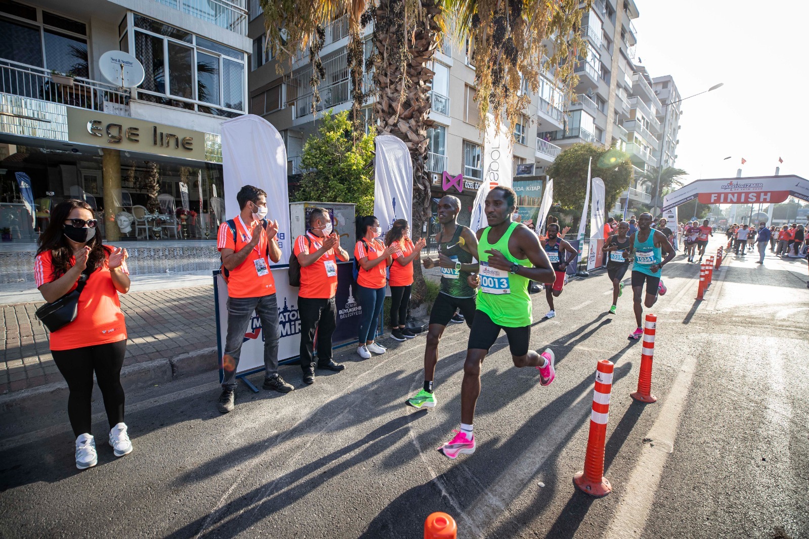 Dünyaca ünlü atletler Maraton İzmir’de yarışacak