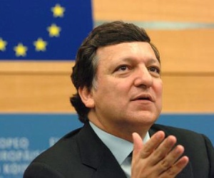 Barroso daha fazla denetim istedi