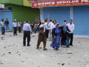 Adana'da ekmek kavgası