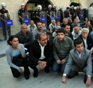 Şanlıurfa göstericileri tutuklandı