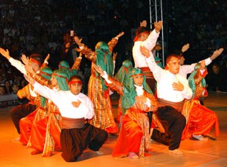 Alevi dedelerden Doğan'a destek