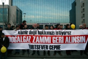 Gökçek'e kömürlü protesto