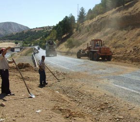 Rize'de toprak kayması