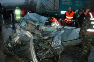 Trafik canavarı aileleri yok etti