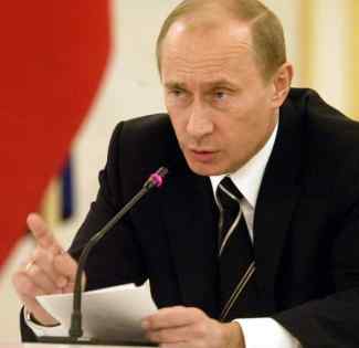 Putin: ABD'nin çıkarlarına hizmet etmeyin