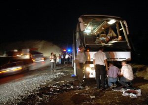 Korkuteli'nde kaza: 39 yaralı