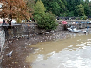 Zonguldak Limanı'nda kirlilik