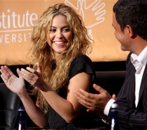 Shakira'dan Güney Amerika liderlerine çağrı