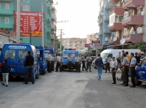 Altınova'da kavga: 1 ölü, 6 yaralı